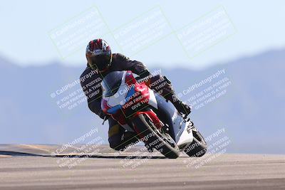 media/Nov-06-2023-Moto Forza (Mon) [[ce023d0744]]/2-Advanced Group/Session 4 (Turn 9)/